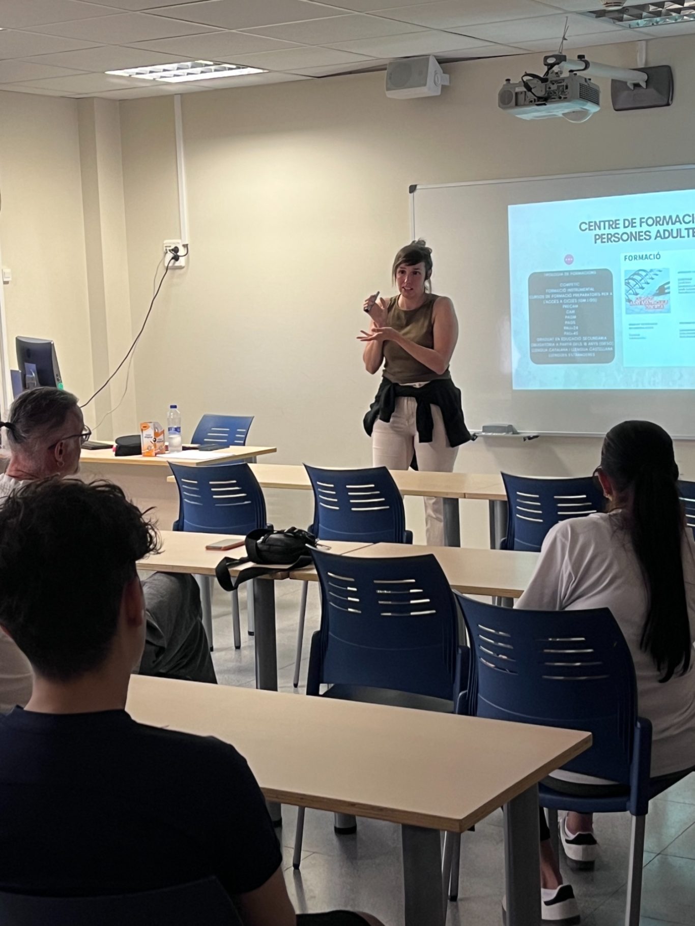 Taller de famílies "El meu fill/a, no s'ha tret l'ESO... i ara què?" a Sant Celoni