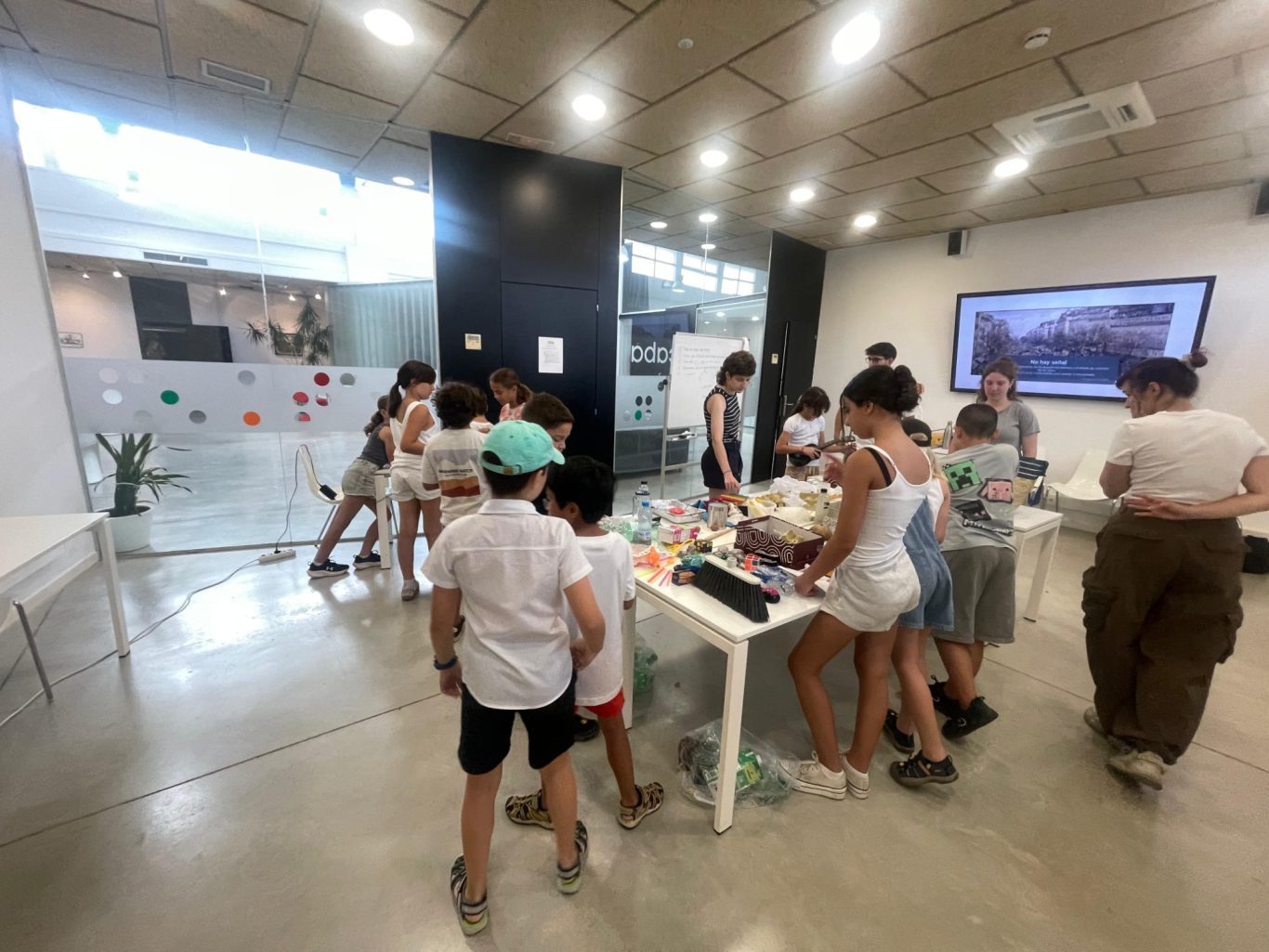 Activitat "Cine-sons" a l'Estiu Enriquit de Castellar del Vallès